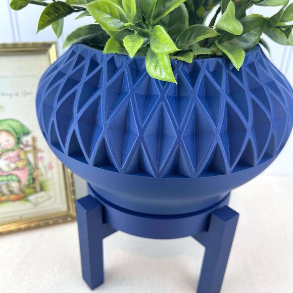 Geometric Indoor Planter Pot, Ersos Planter Pot, Drainage Tray and Stand - Picture 2 of 10